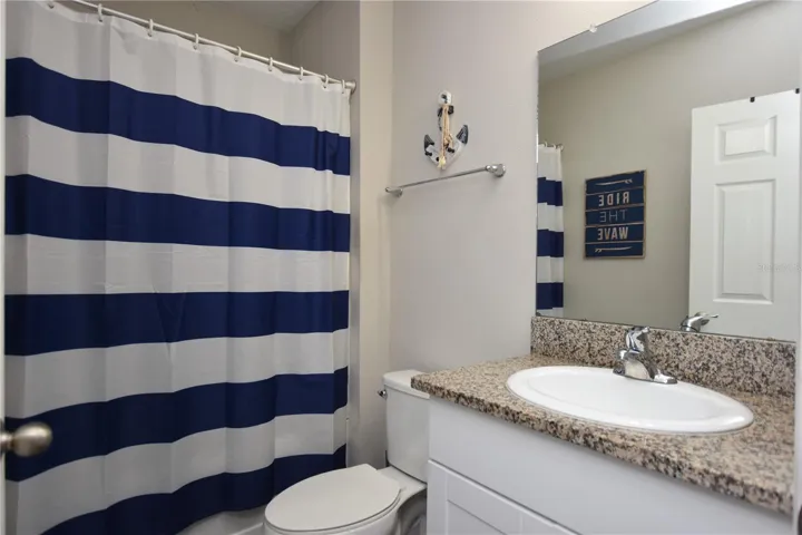 Full Bathroom