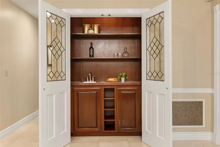 Wet Bar