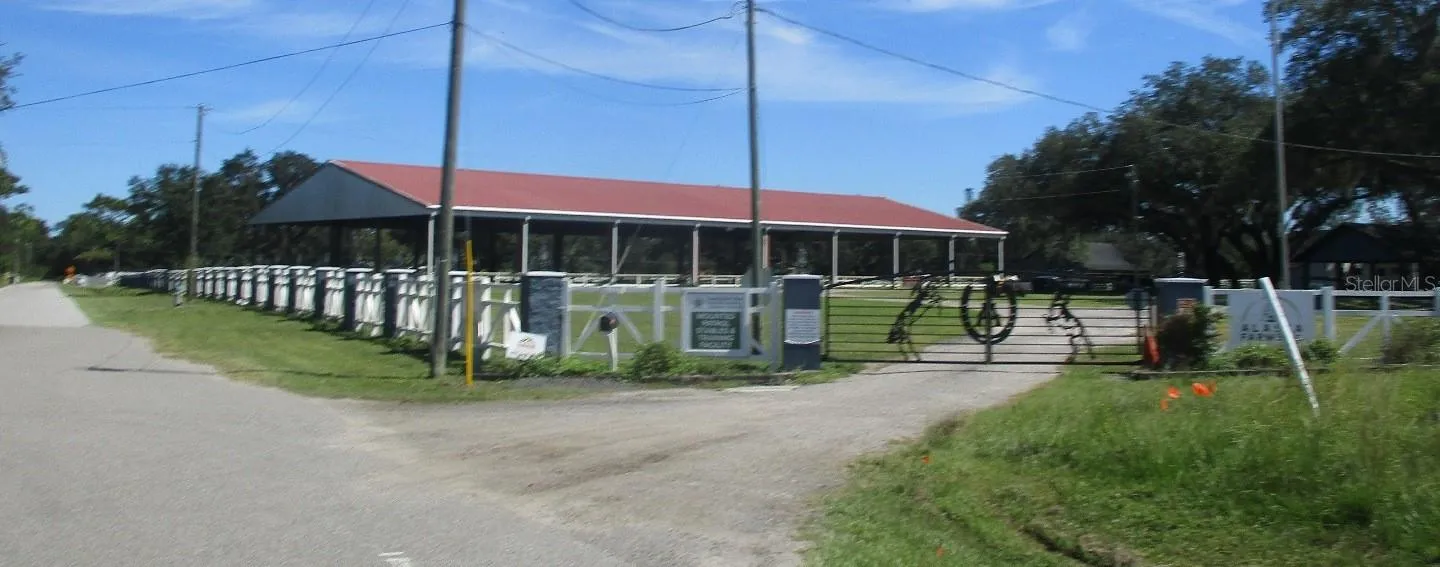 Horse farm nearby as you turn from Berry Dease to Sunderson Road