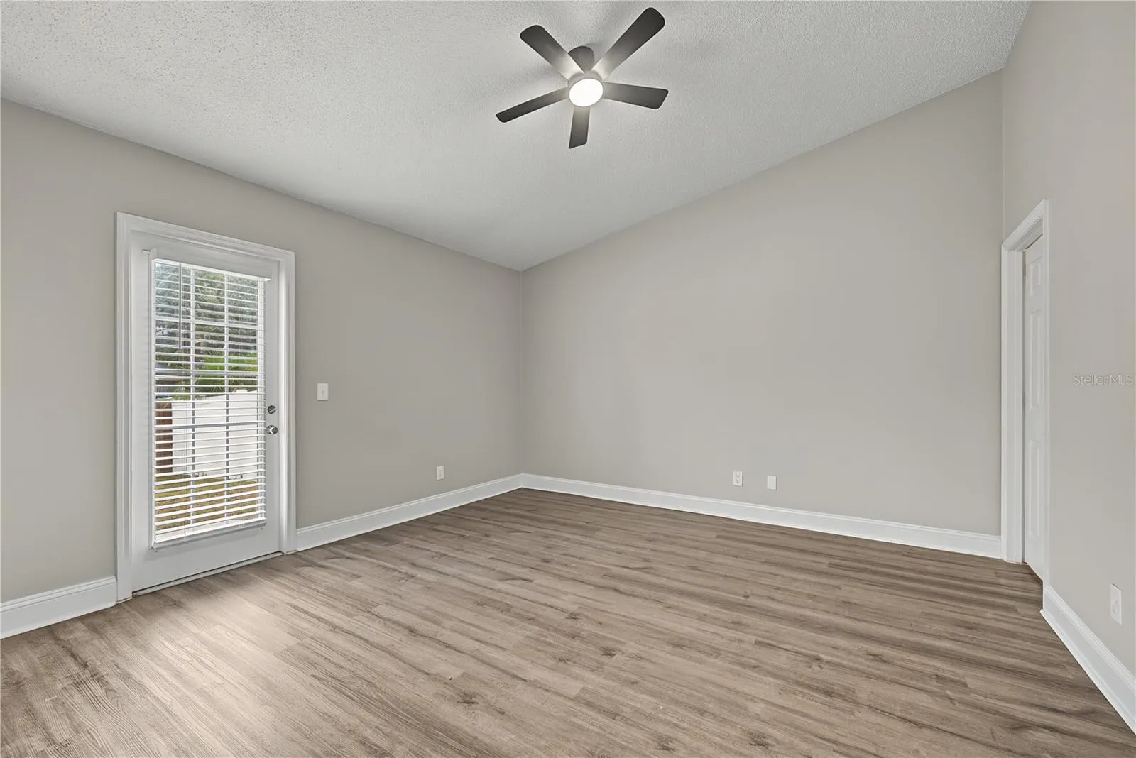 Primary Suites - Bedroom