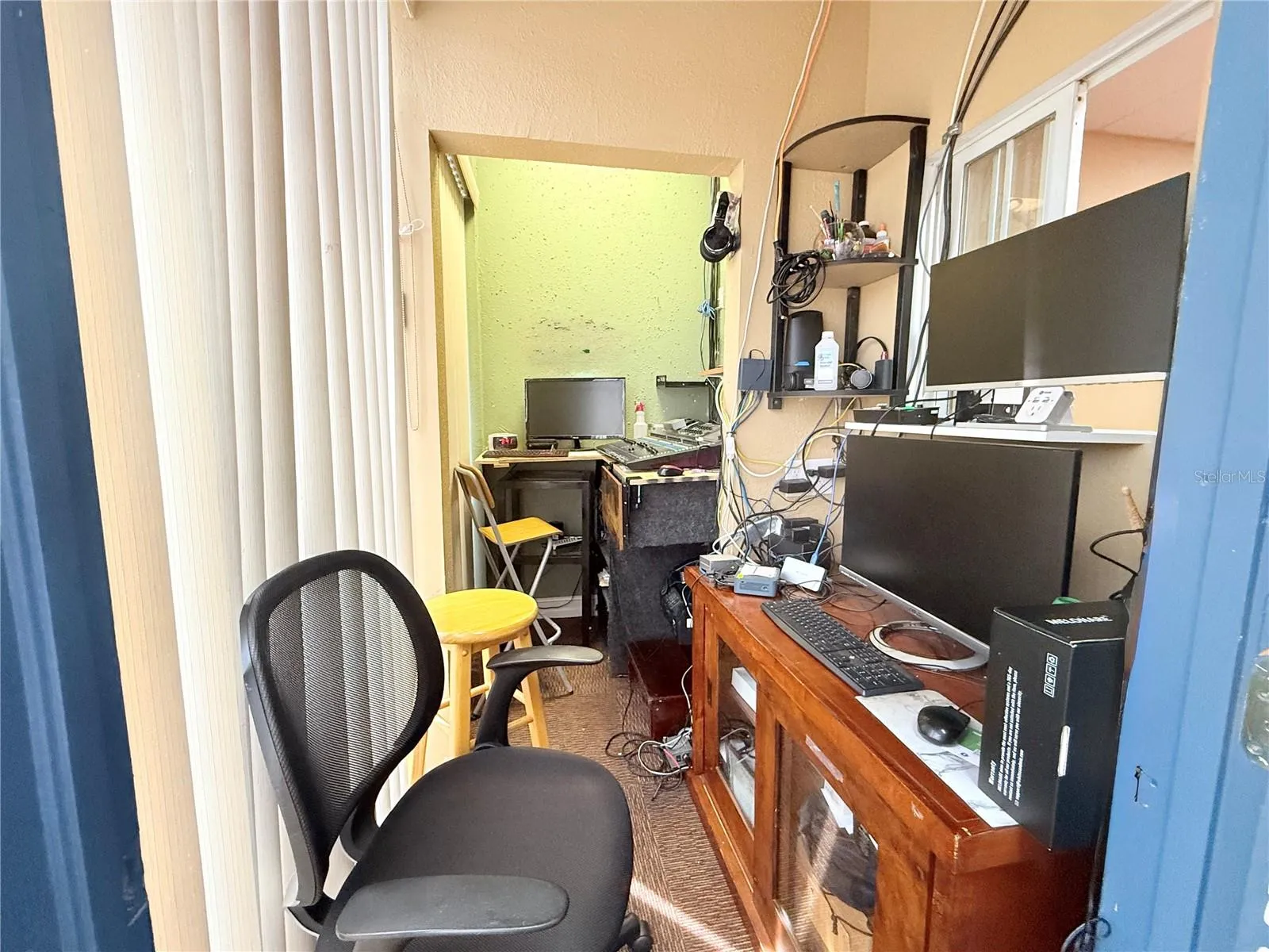 AV ROOM