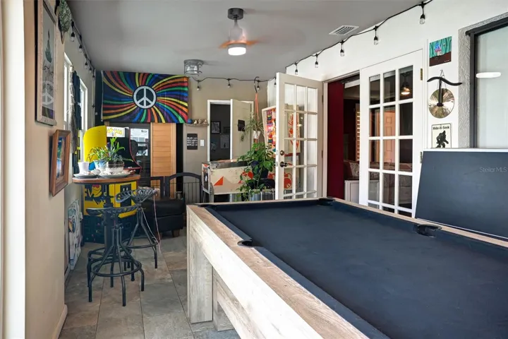 Game Room/Den/Flex Room