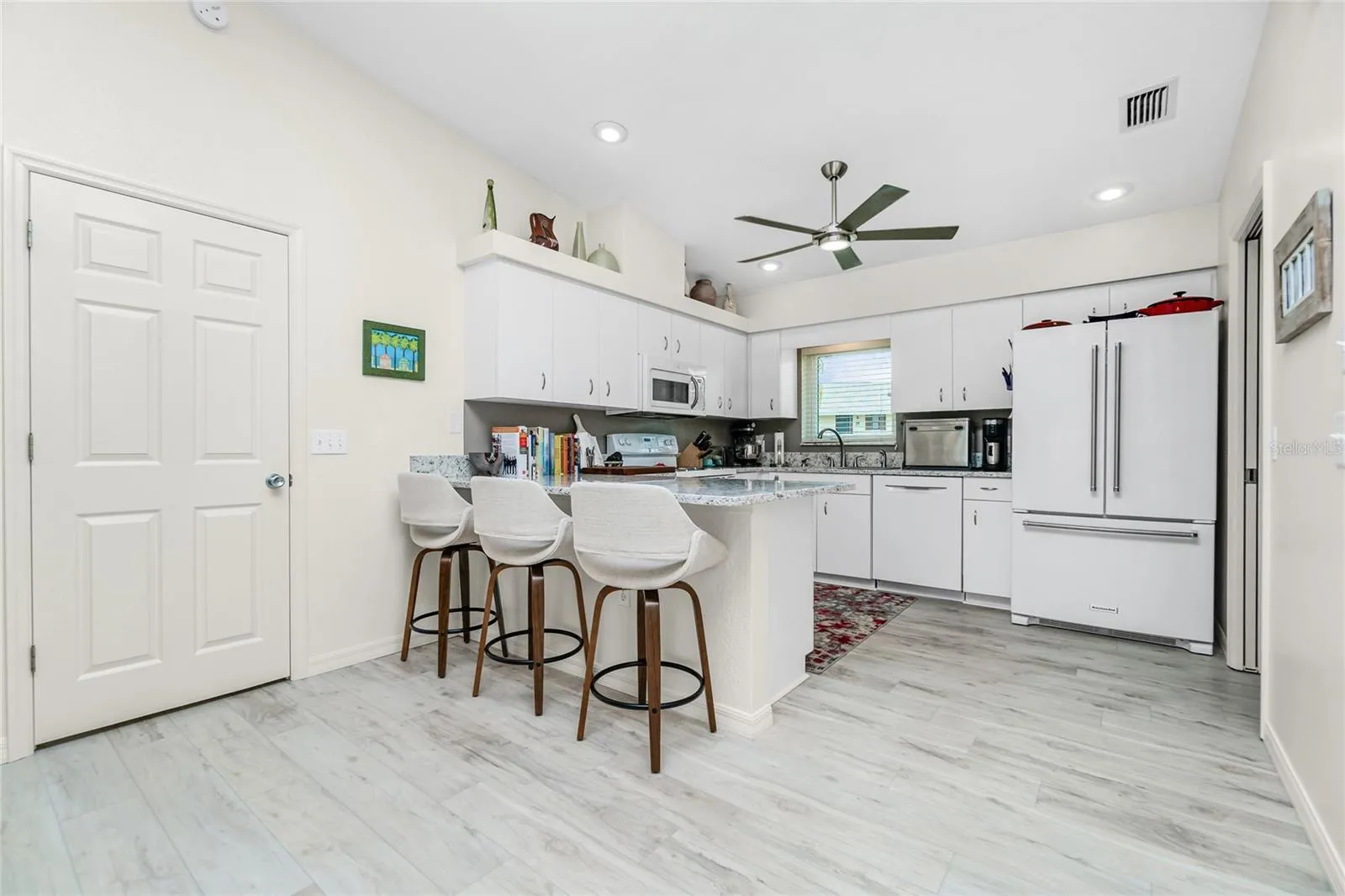 Breakfast Bar