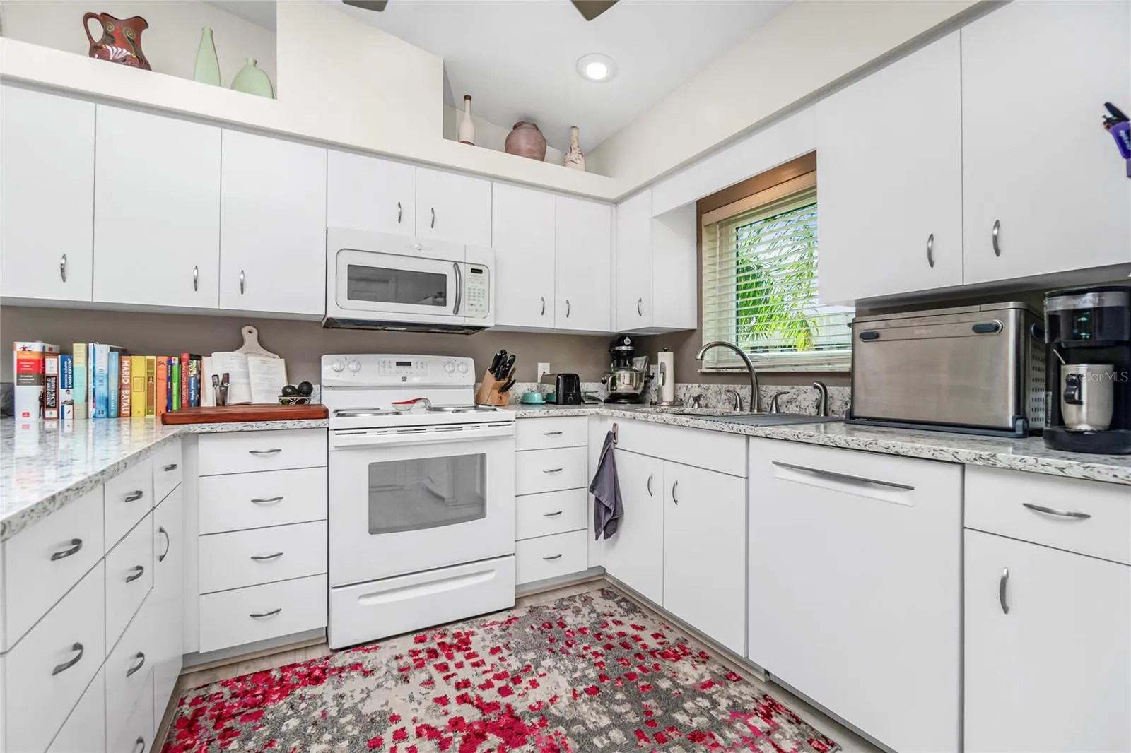 Kitchen has all been updated!