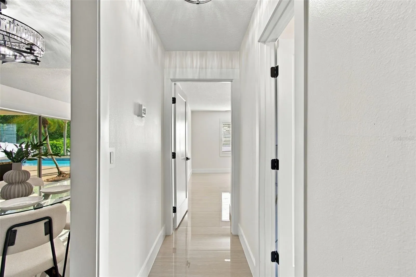 Laundy Room Entry