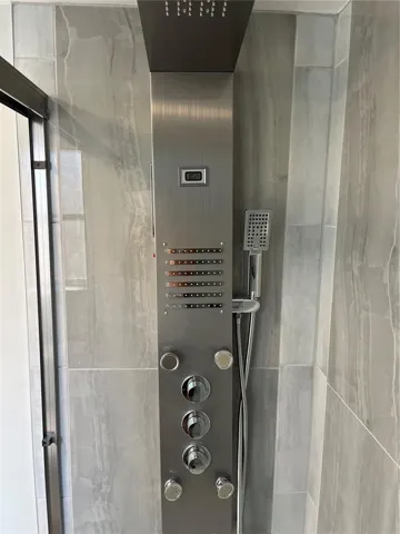 Deluxe Shower System in Ensuite Bathroom.