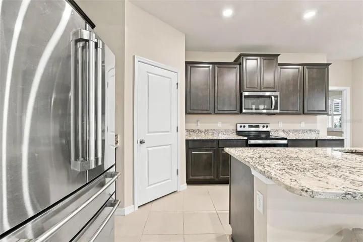 Stainless appliances