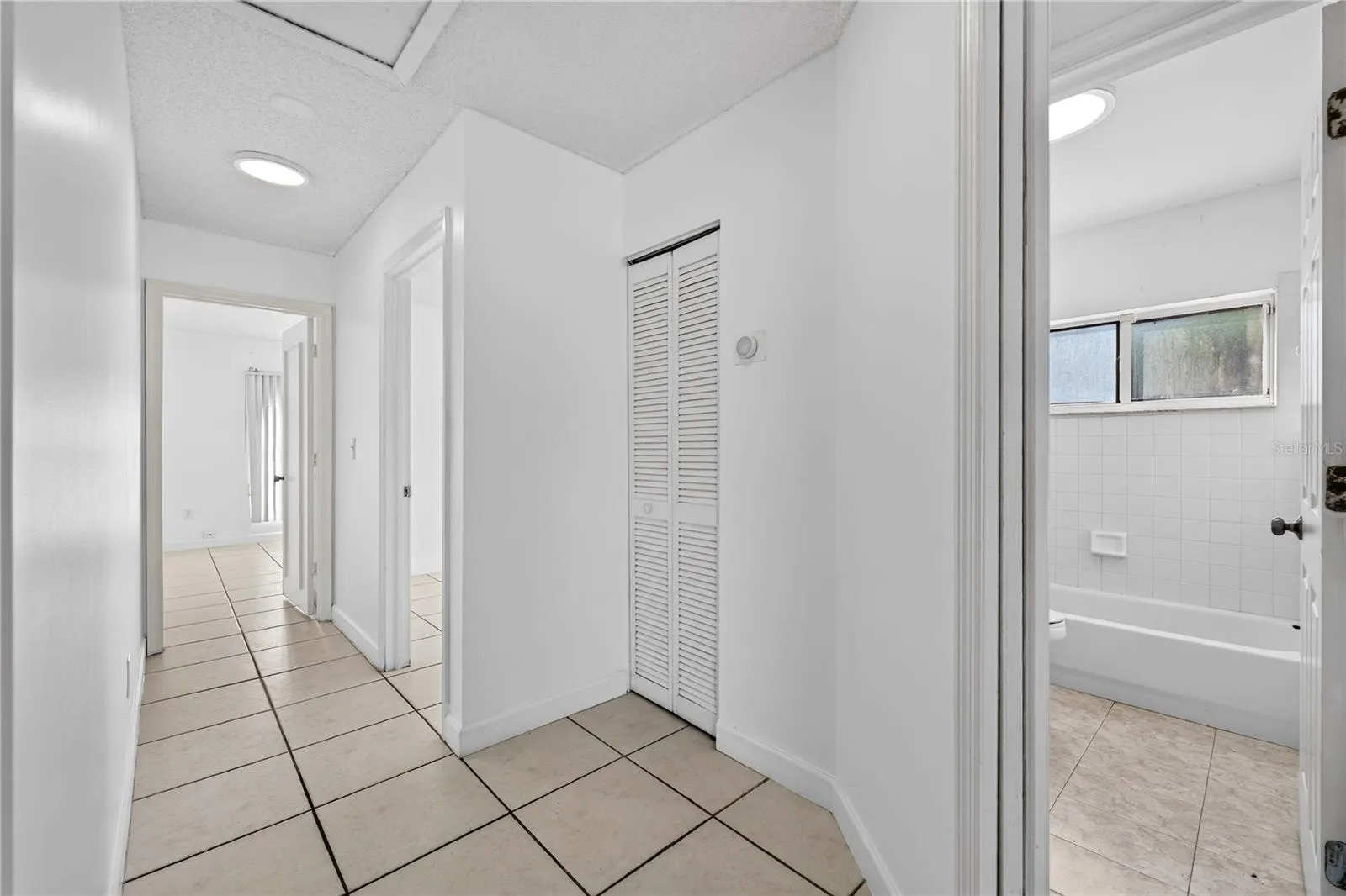 2nd Bathroom