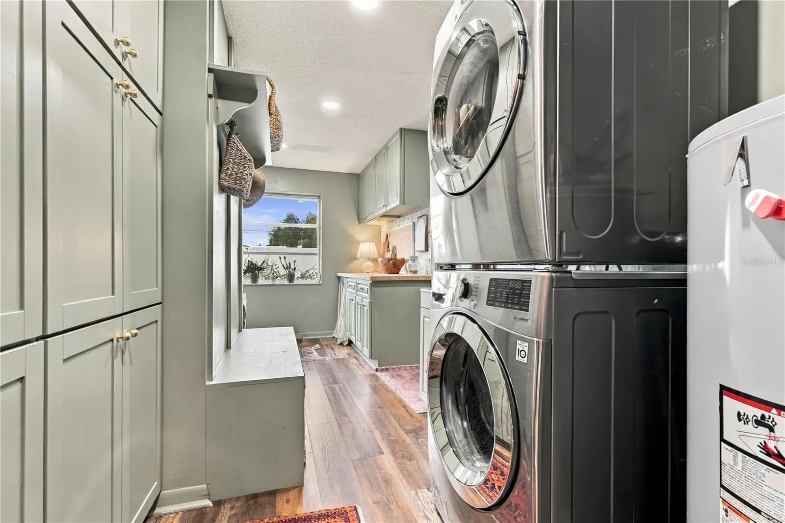 Luxury laundry room