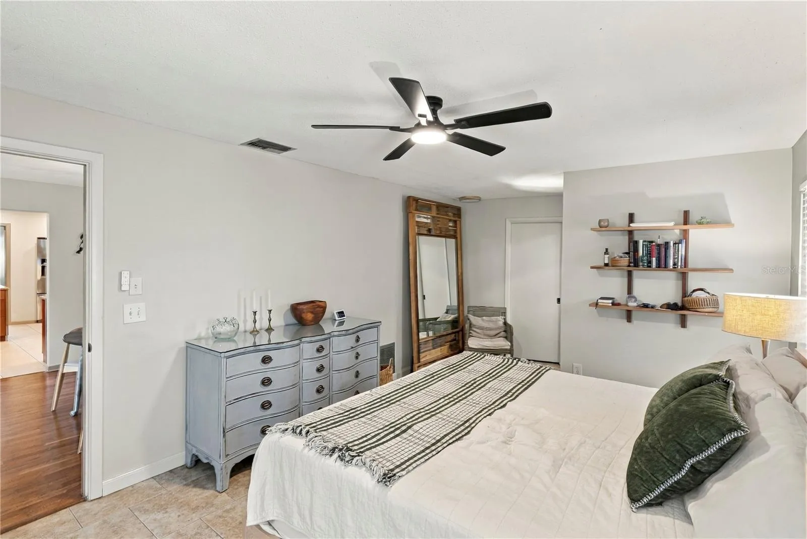 Primary bedroom