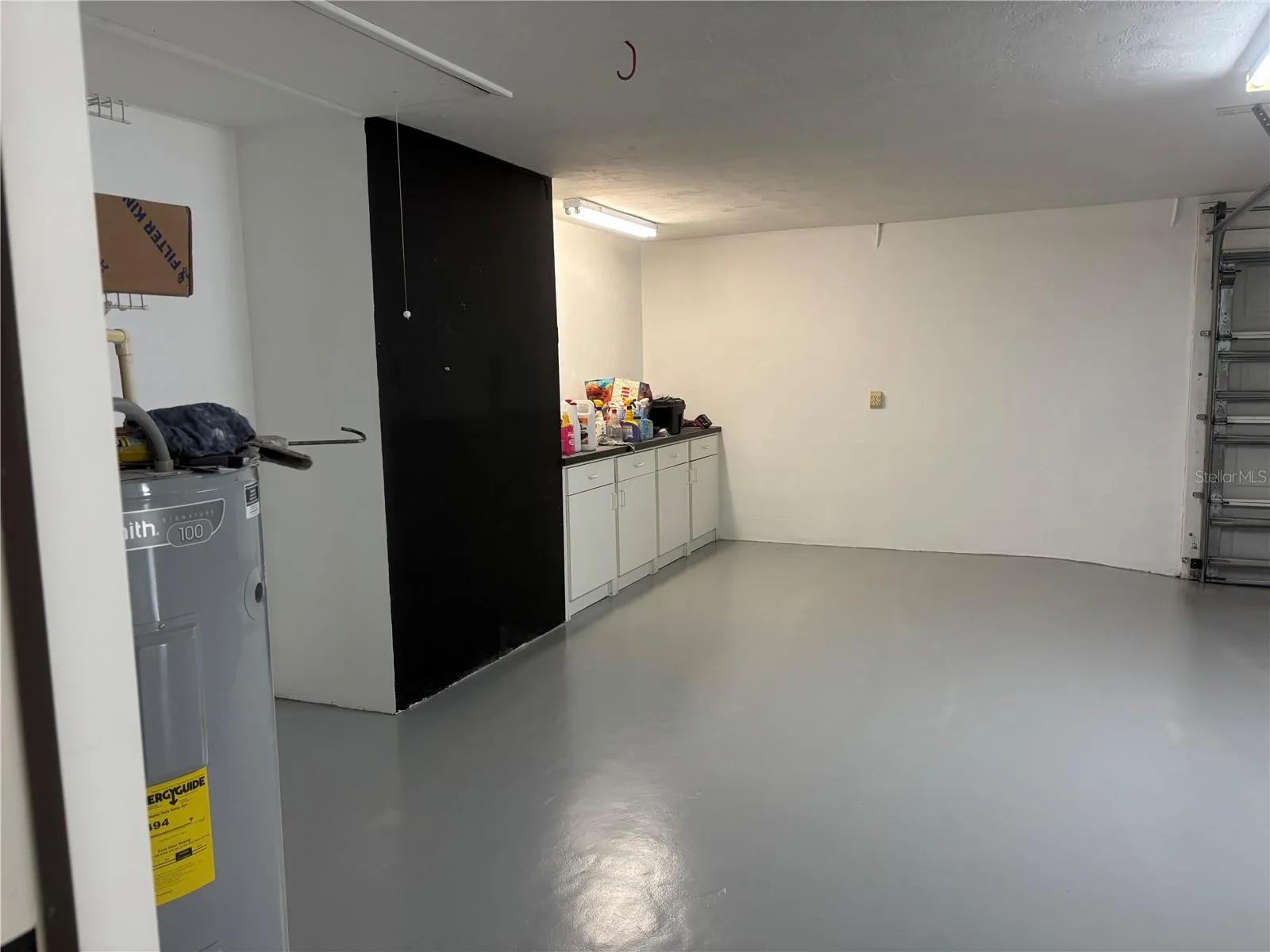 garage extra space