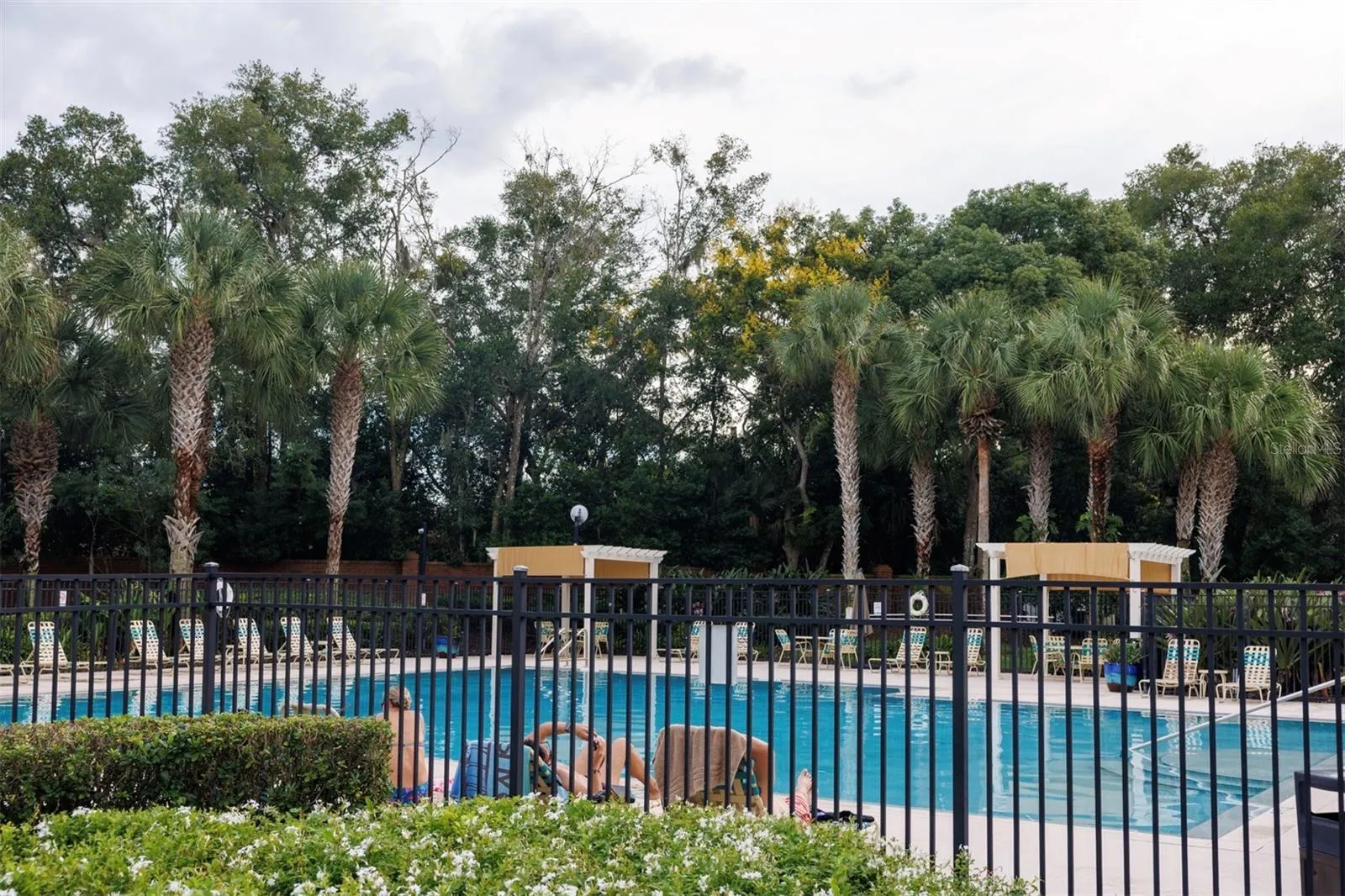 Community pool