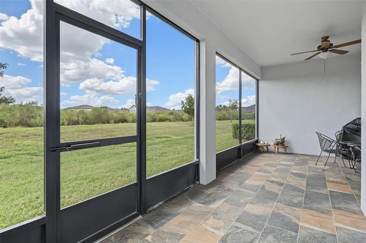Large screened lanai