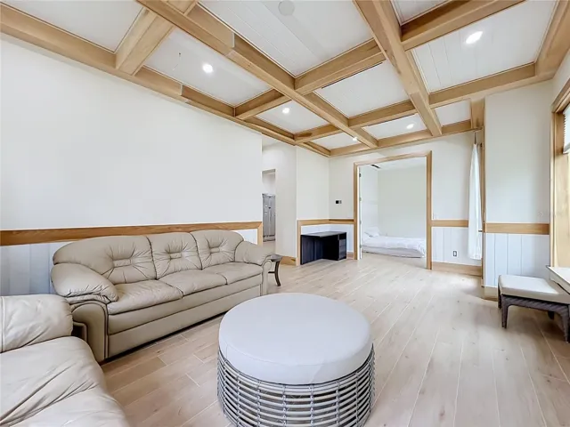Mother-in-law suite