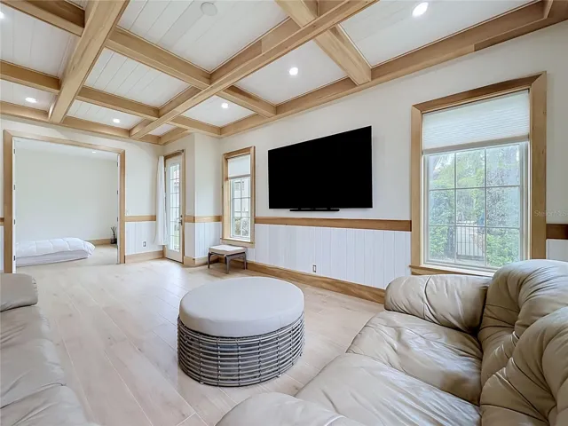 Mother-in-law suite