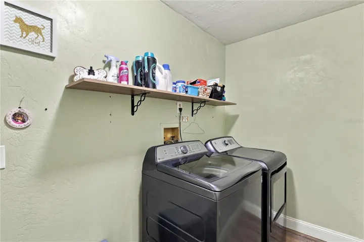 Large Interior Laundry!! No Need to Sweat While Doing Laundry!!! Washer/Dryer STAY!