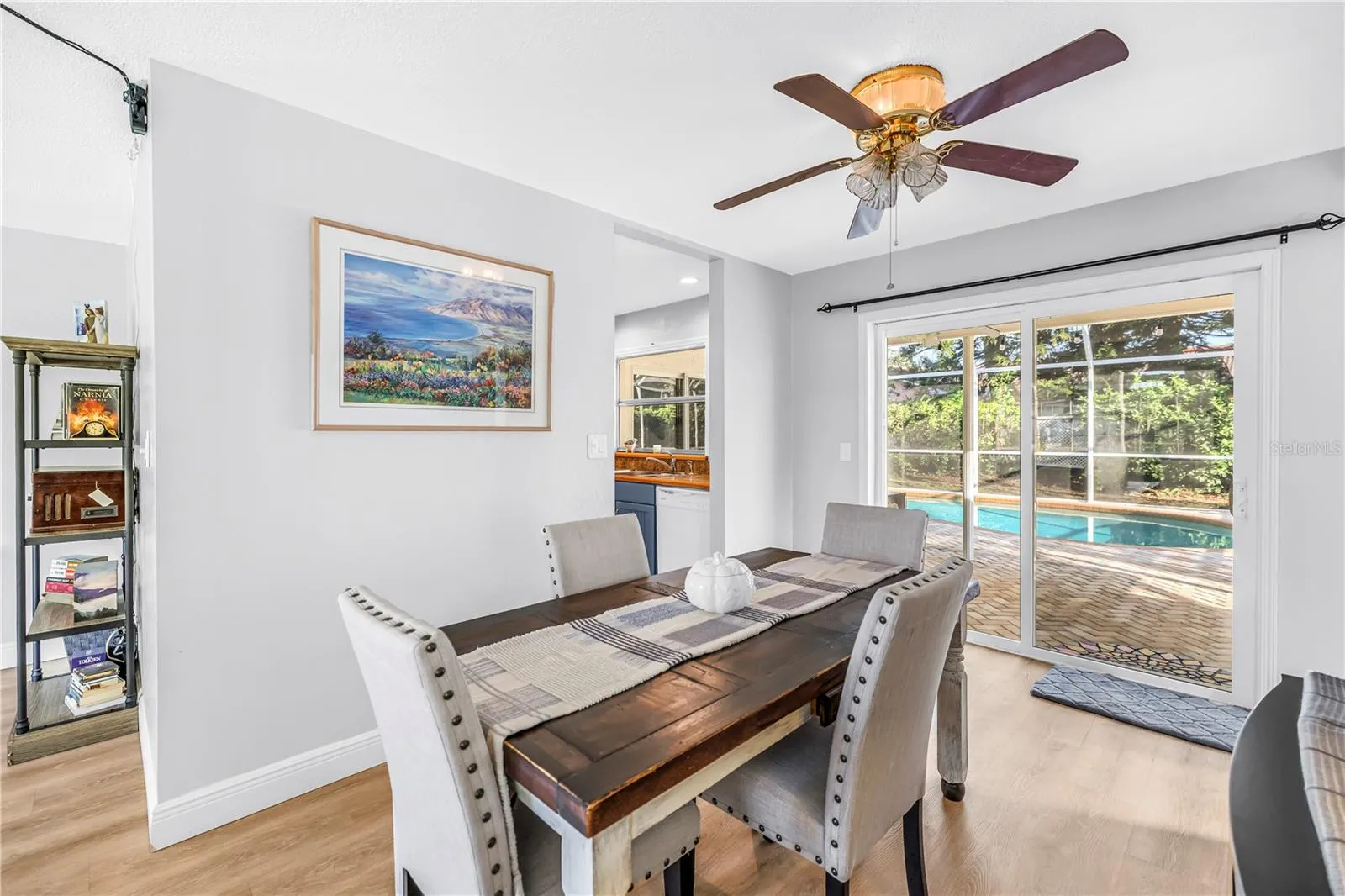Dining Room with Pool Access