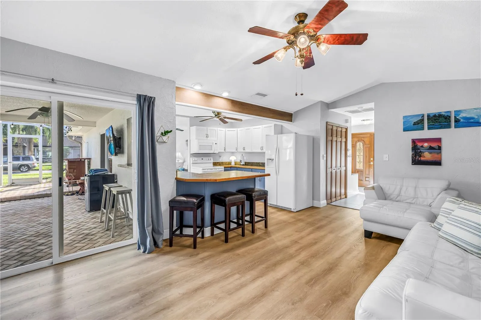 Family Room with Pool Access