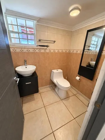 Half bathroom in first floor