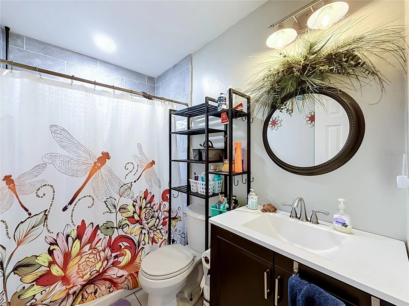 2nd bathroom