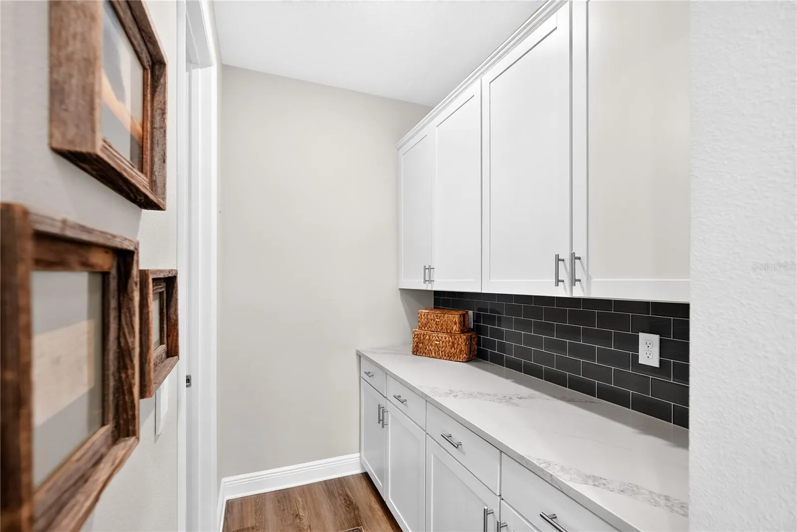 Butler's pantry