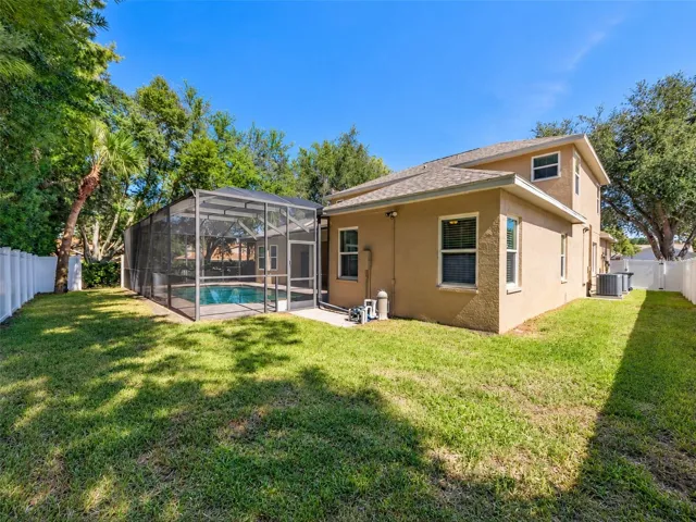 LARGE HOMESITE