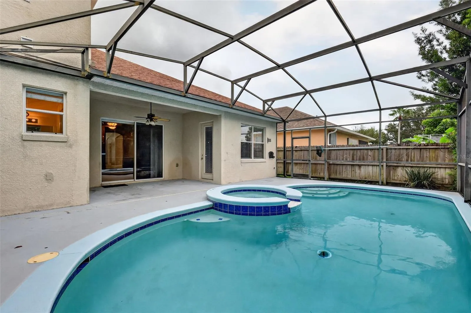 pool