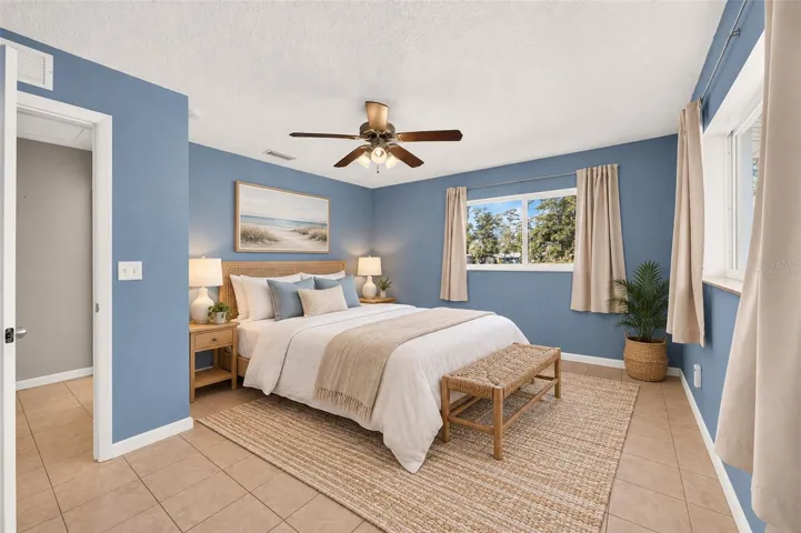 Owner's Bedroom *Virtually Staged