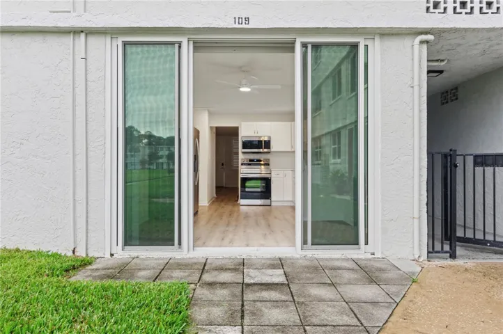 BACK OF UNIT