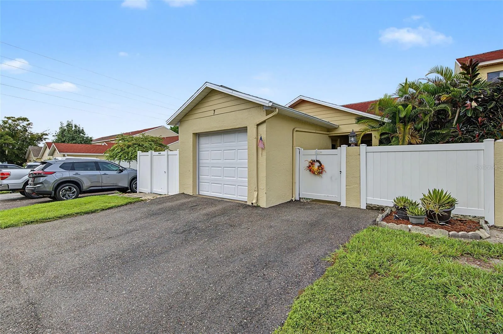 Large One Car Detached Garage