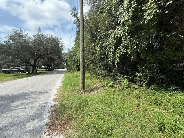 100 ft frontage W New York