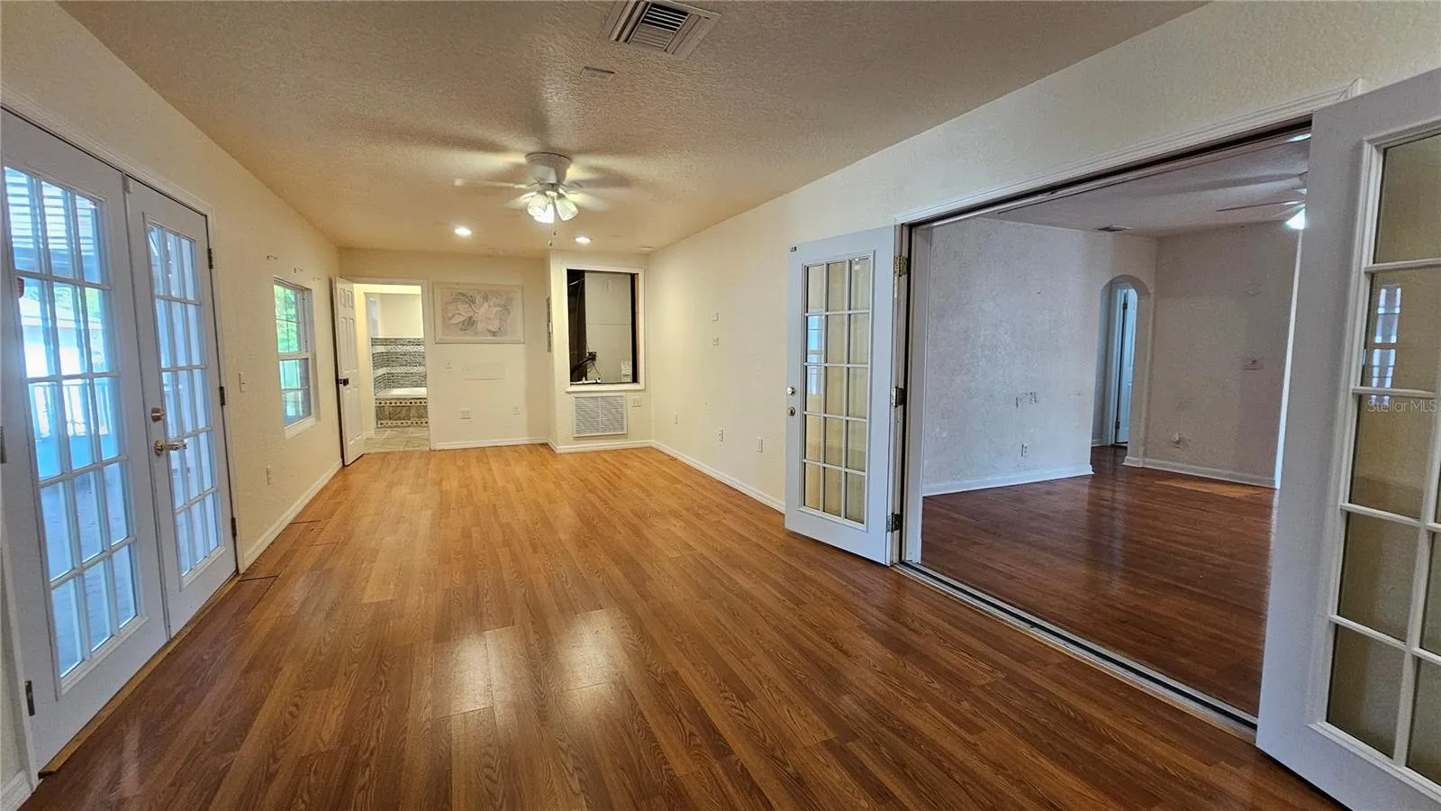 Extended family room