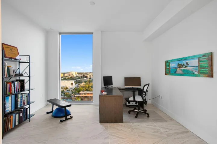 Second bedroom/office
