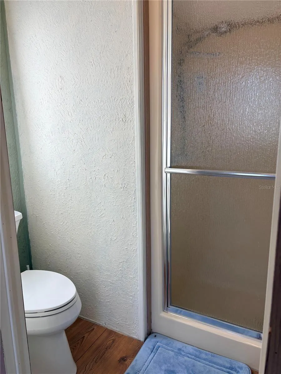 primary toilet - shower