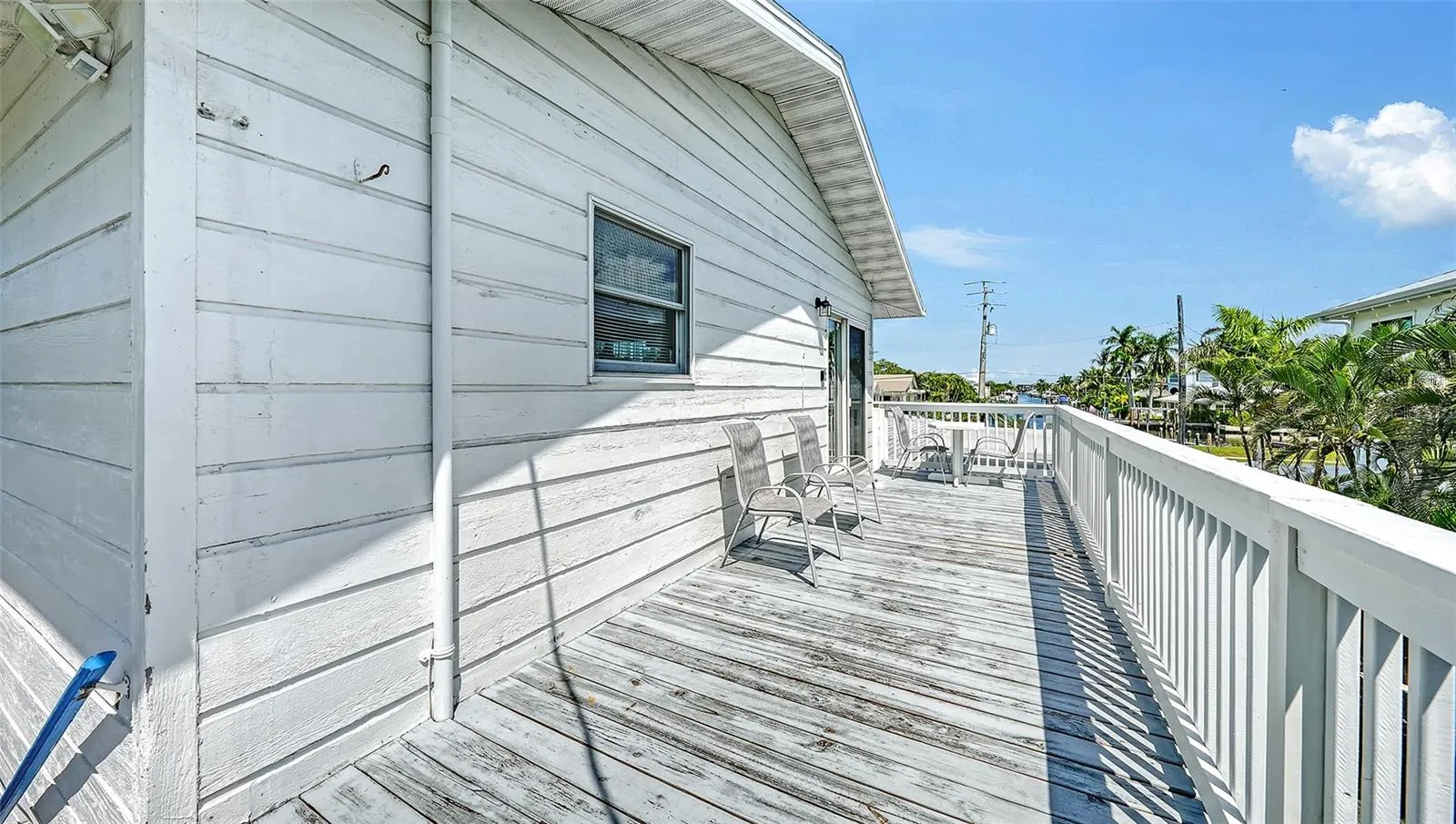 Balcony Apt B