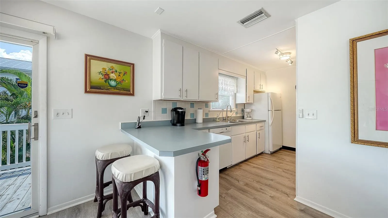 Kitchen Apt B