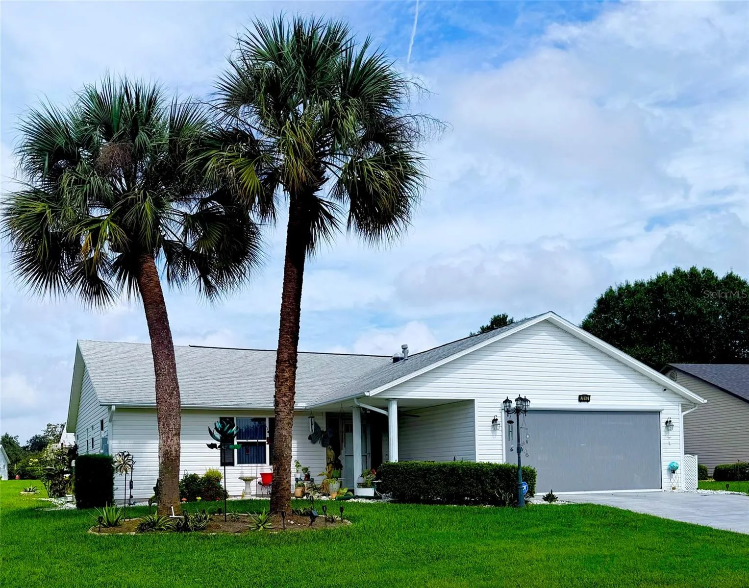 Welcome to 26162 Newcombe Circle