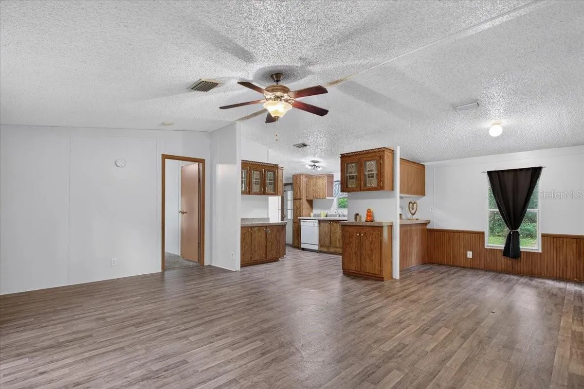 A great open floor plan!