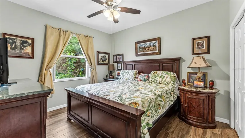 spacious 4th bedroom - plenty of room for king bed and lots of furniture