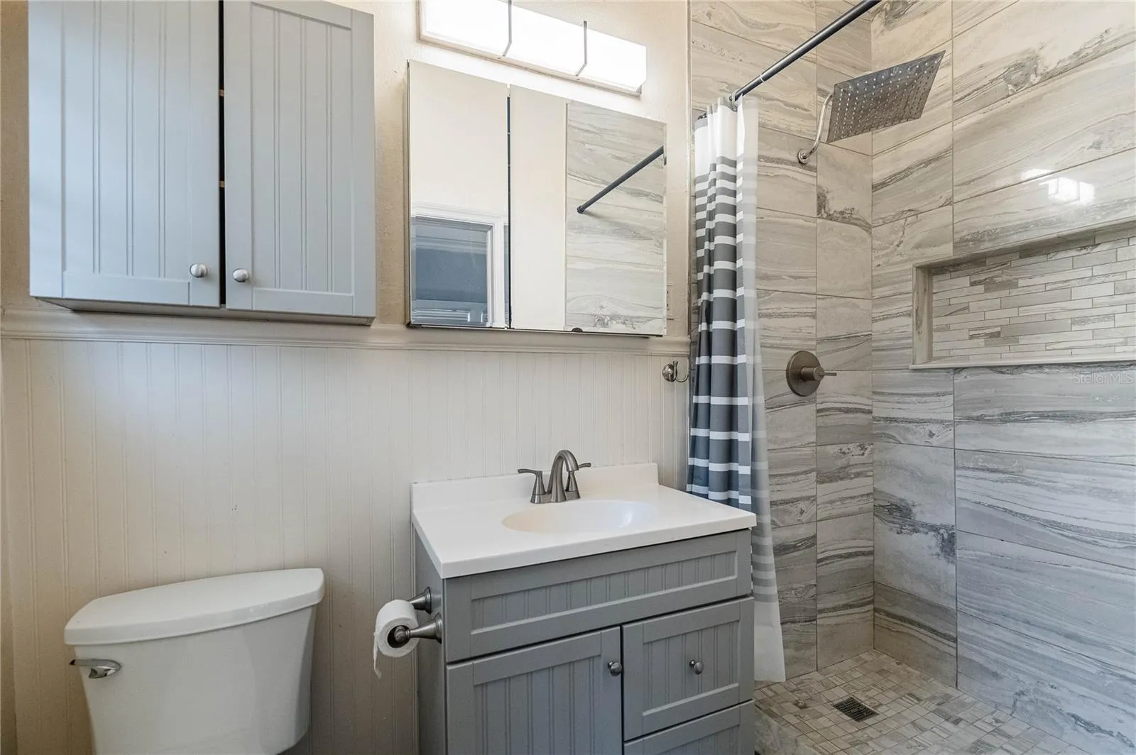Ensuite bathroom