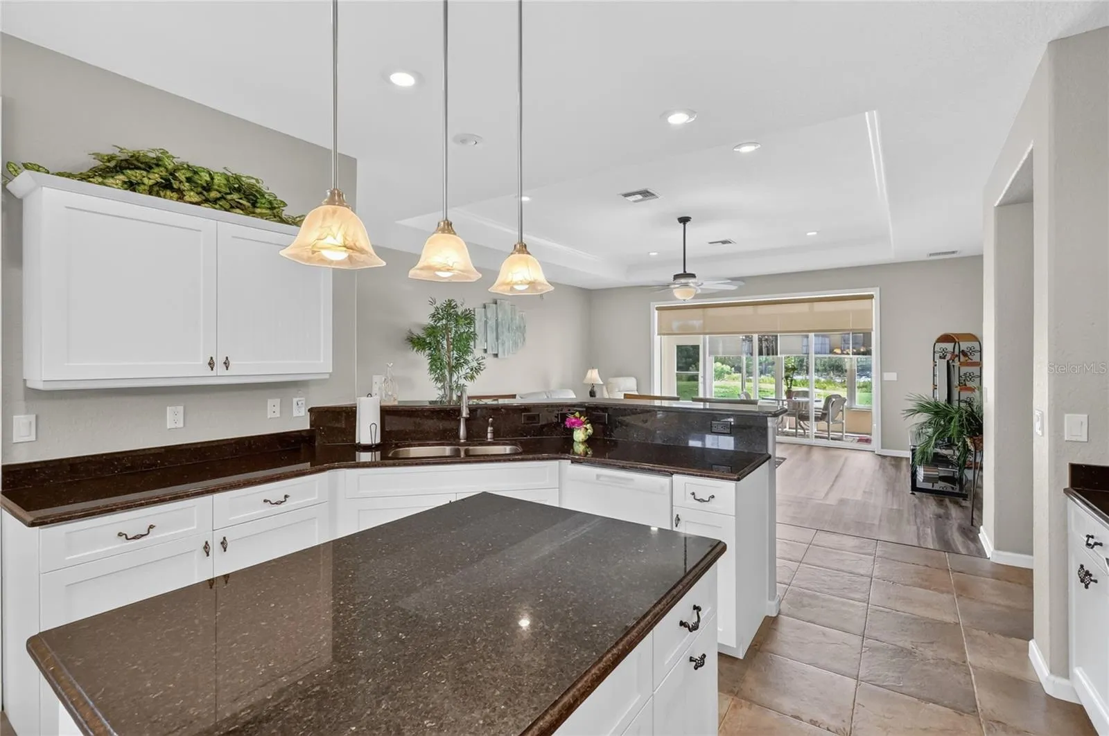 Great counter space