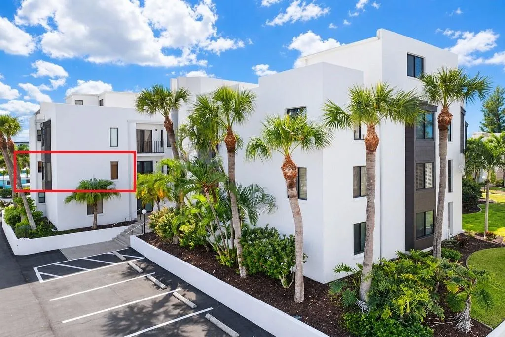 Welcome home to paradise!