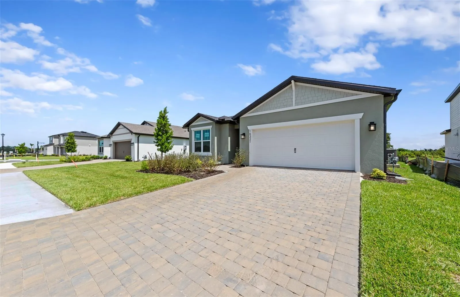 Come tour this beautiful crestmere!