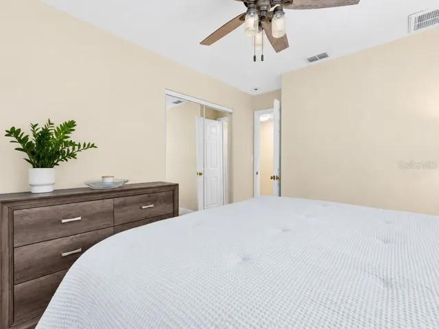 Bedroom 2 angle 2