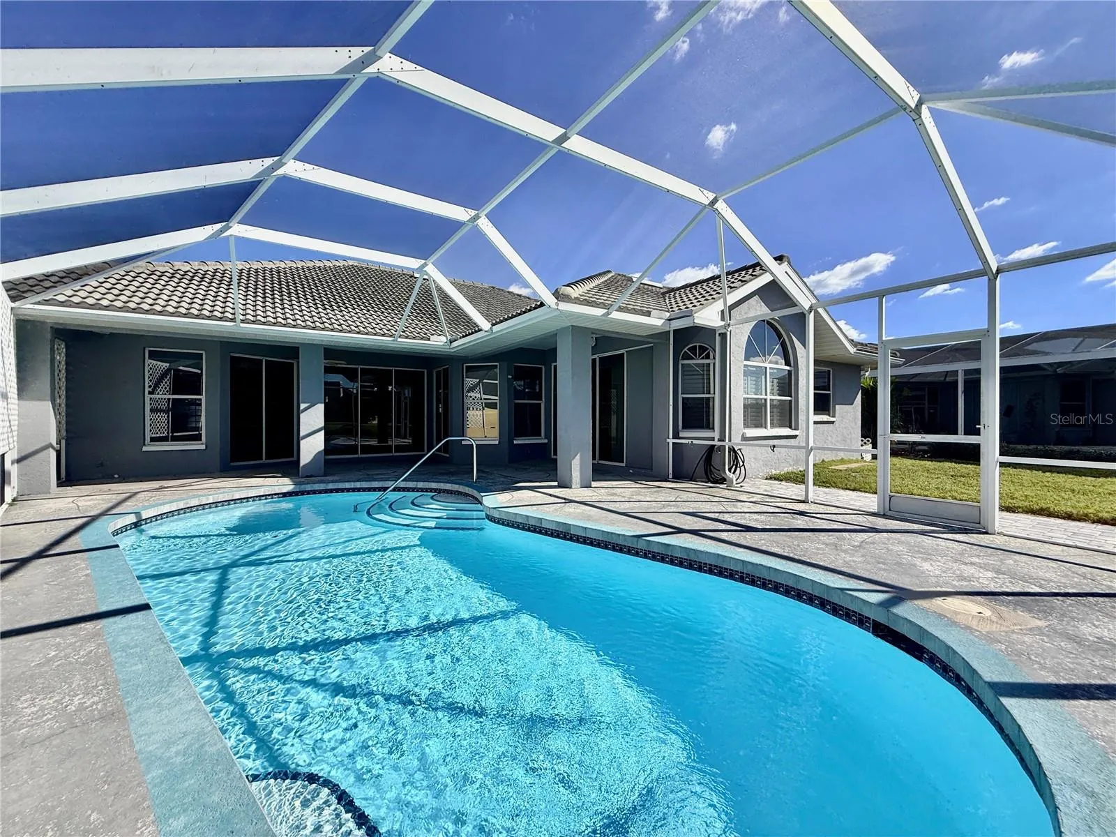 Private Pool