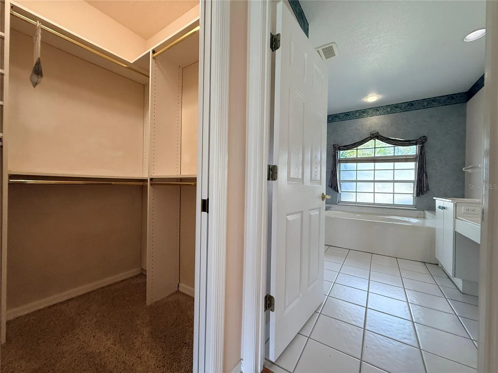 Master Bedroom Closet