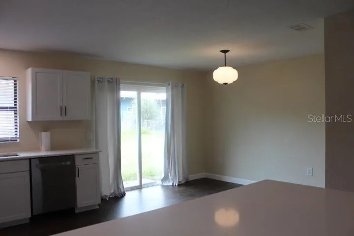 Dining area in kitchen