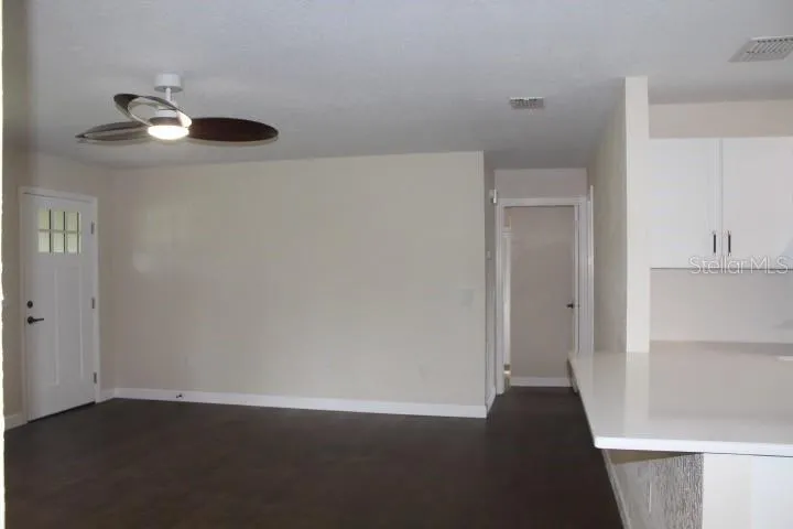 Lr from hallway