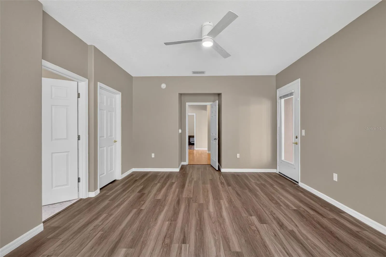 And Luxury Vinyl Plank