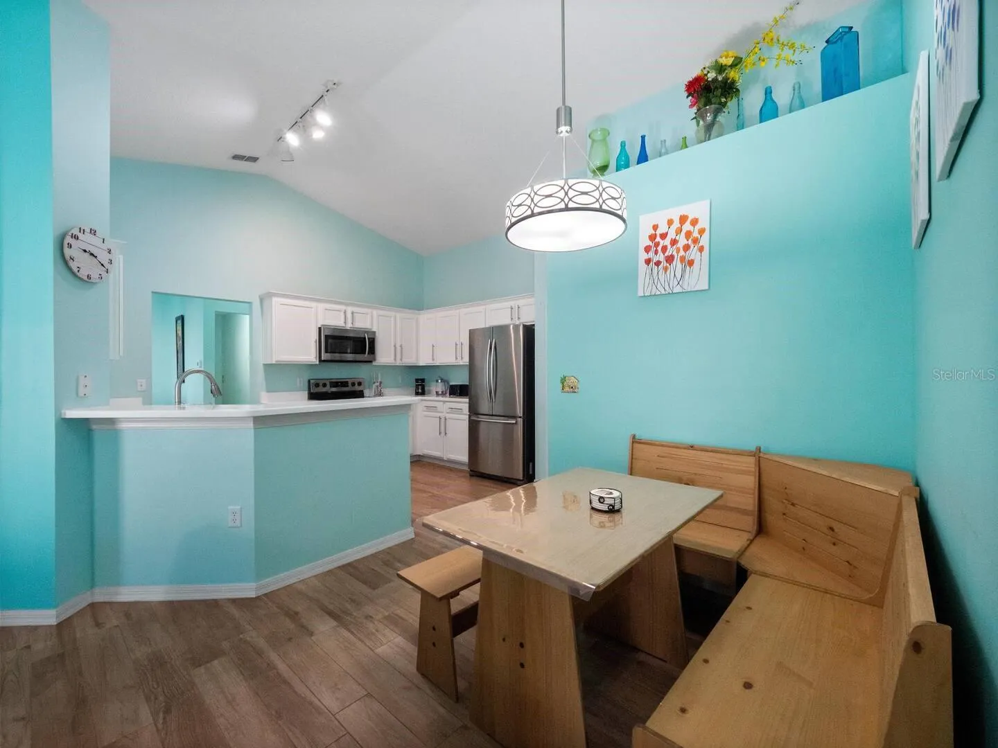 Breakfast nook